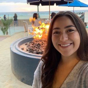 Meet your Posher, Melissa